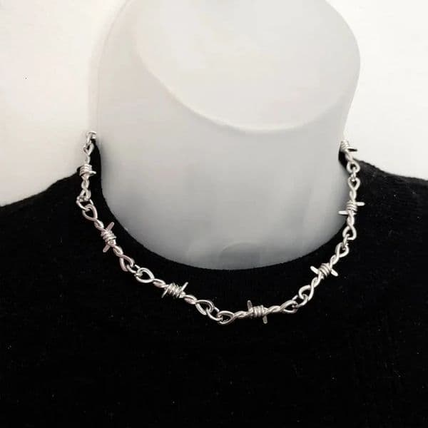 Y2K Punk Personality Wire Brambles Iron Black Bracelet Necklace for Women Men Hip-hop Rock Thorns Choker Chain Goth Jewelry Gift 251210