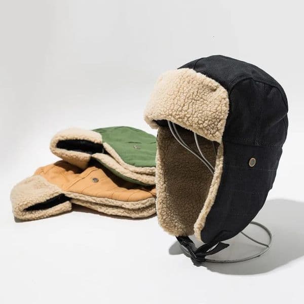 Mens and Womens Winter Lei Feng Hats Fashionable and Trendy Ear Protection Hats Warm Cotton Hats Pilot Motorcycle Hats 251210