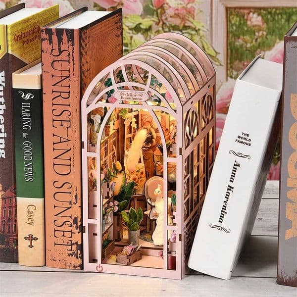 Book Nook Kit Sunlight Room Dollhouse Greenhouse Booknook 3D Wooden Puzzle Miniature Doll House For Bookshelf Insert Furniture X251211