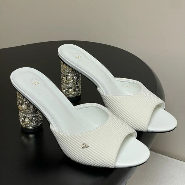 Paris Design Ladies Summer Pearl High-heeled Slippers Square Toe Luxury Designer Brand Sandals Fashion Party Slide Flip Flops