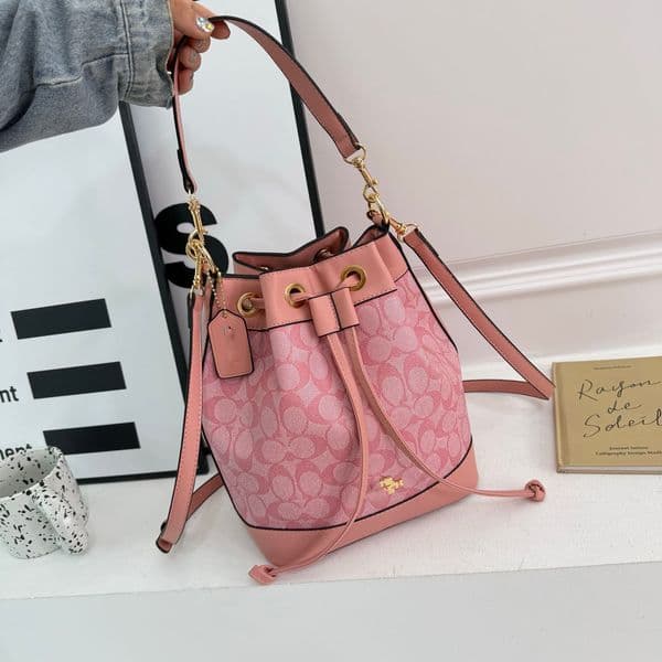 New Fashion Women's Bucket Trend Brand Casual Versatile Shoulder High-end Classic Crossbody Bag Designer Luxury Handbag