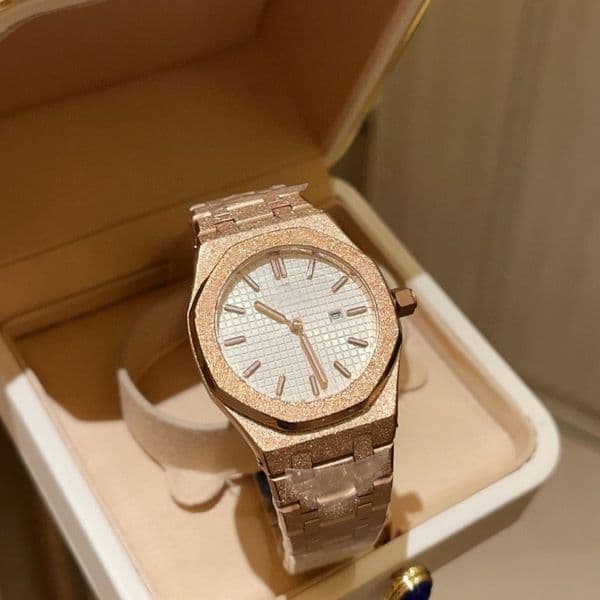Ladies Fashion Matte Designer Watch Moissanite Watch Ladies Watch Stainless Steel Sapphire Night Light 34MM Ladies Quartz Watch Montre de Luxe