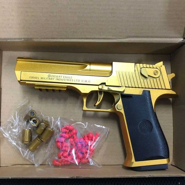 Mechanical Pistol Desert Eagle Continuous Fire Toy Gun Shell Ejection Decompression Toy Empty Hanging Soft Bullet Toy Gun Gift W251215