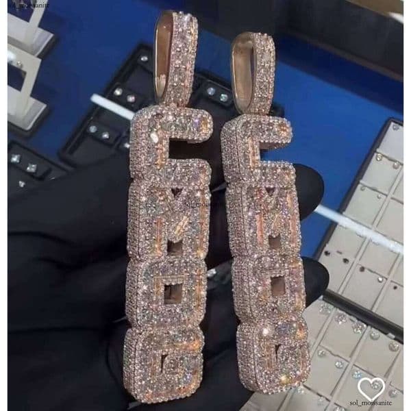Hip-Hop Vertical IGI Mossanite Letter Sier Buss Down Full Iced-Out VVS Moissanite Pendant