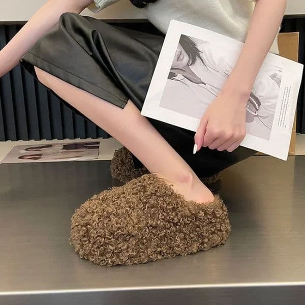Thick Heel Lambwool Mules Winter Shoes Woman Flip Flops Flat Cover Toe Slides Ins Warm Curly Lamb Fur Slippers Women 251213