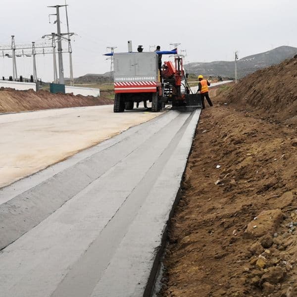 Factory Manufacturing High Quality Multifunctional Road Curb Industrial Concrete Slip Form Paver