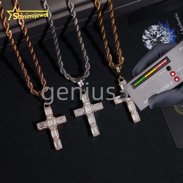In Stock Pendant Emerald Cut VVS Moissanite Diamond 925 Sterling Silver Iced Out Jewelry Custom Cross Pendant GRA Certificate