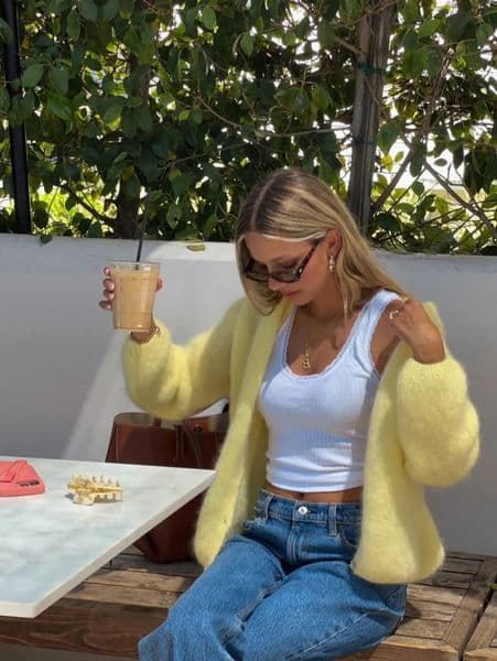 Womens AutumnWinter Relaxed-Fit Solid-Colour Drop-Shoulder Long-Sleeved Oversized Knitted Cardigan 251217