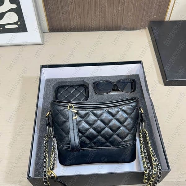 Designer Bag Shoulder Bags Tote bag chain with sunglasses purse underarm bag three-piece set evening bag party women handbag lady gift