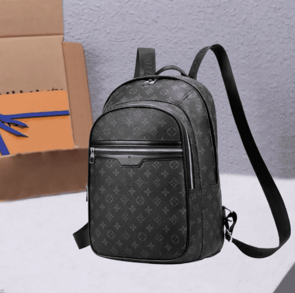 10A Fashion Backpack Designer school bag for man Womens high capacity bookbags leather travel Bag tote shoulder mens Knapsack back pack Bags