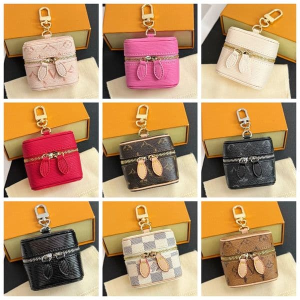 Designer Leather Keychains Mini Bag Pendant Fashion Man Woman Mini Wallet Coin Purse Bag Headphone Bag Bag Charm Keychain with Box