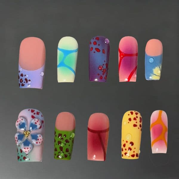 False Nails Abstract Glass Art Press On Nails - 3D Flower Bold Color Square Nails Creative Nail Art for Unique Style Y31