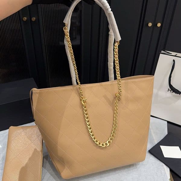 Gold Metal Chain Women Large Tote Designer Shoulder Bag Calfskin Leather Diamond Lattice Travel Underarm Shopping Handbag with Handle Zipper Square Coin Purse