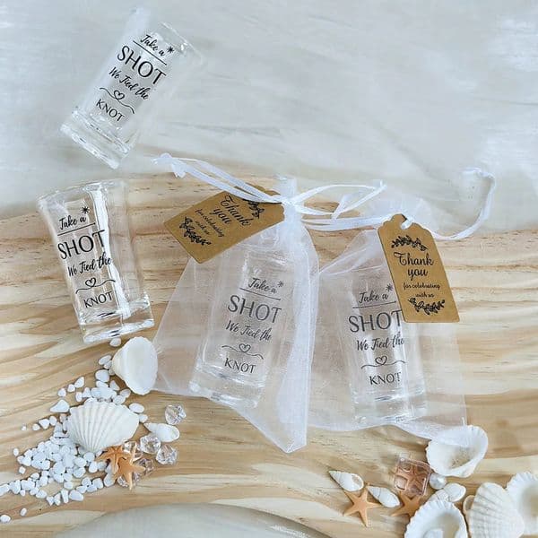 10pcs50pcs 30ml S Glasses Wedding Party Favors for Guests Set 12 oz Acrylic Cup For Bridal Gifts 251222BJ