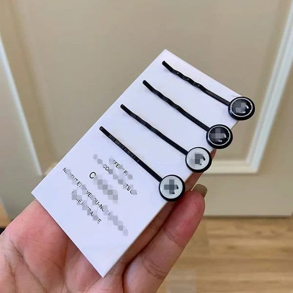Designer Christmas Limited Exquisite Full Gift Gift A Word Clip Classic Black and White with Hair Clips Four A Set Of