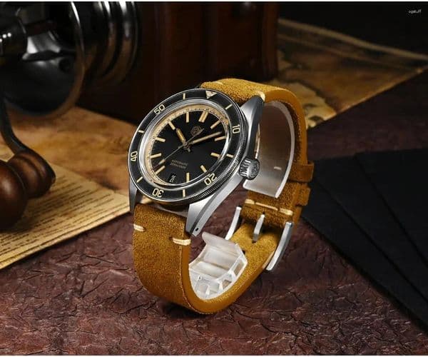 Wristwatches San Martin Men Automatic Watch 39mm Mechanical Wristwatch 20Bar C3 Luminous NH35 Distressed Aluminum Unidirectional Bezel
