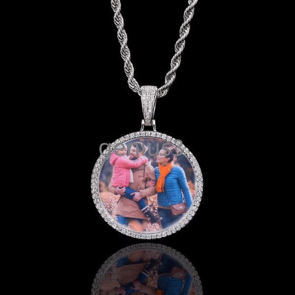 Fine Jewelry Bling VVS Moissanite Custom Photo Pendant 925 Sterling Silver Round Photo Frame Pendant for Men Women