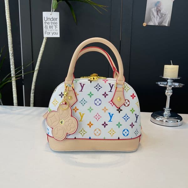 Fashion classic monogram pattern Shell Handbag Shoulder Crossbody Bag With Four-leaf Clover Charm Adjustable Strap , Suitable For Daily Use, Parties, Travel