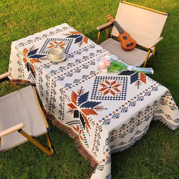 2026 Outdoor Tablecloth cologne Tent Moisture Proof Ground Picnic Camping Blanket Stall Cloth perfume Coffee Table Mat Kh1107 Free Shipping