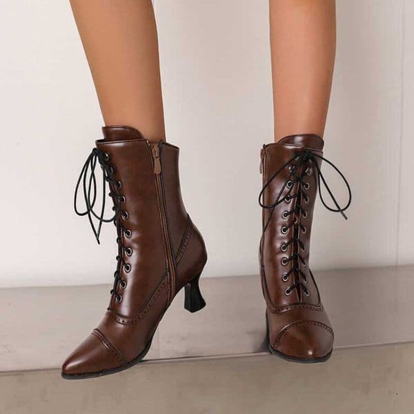 Solid-color individualized women's boots, short boots, slimming effect, export women's boots, cross-travel women's shoes, large size boots, shoes Z251223