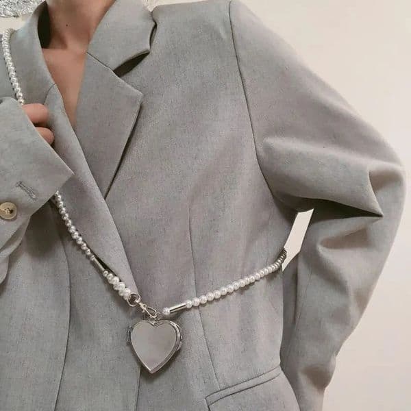 Retro Pearls Long Necklace Pearl Waistband Crossbody Strap Chain Decorative Belt with Mirror Women Waist 251223