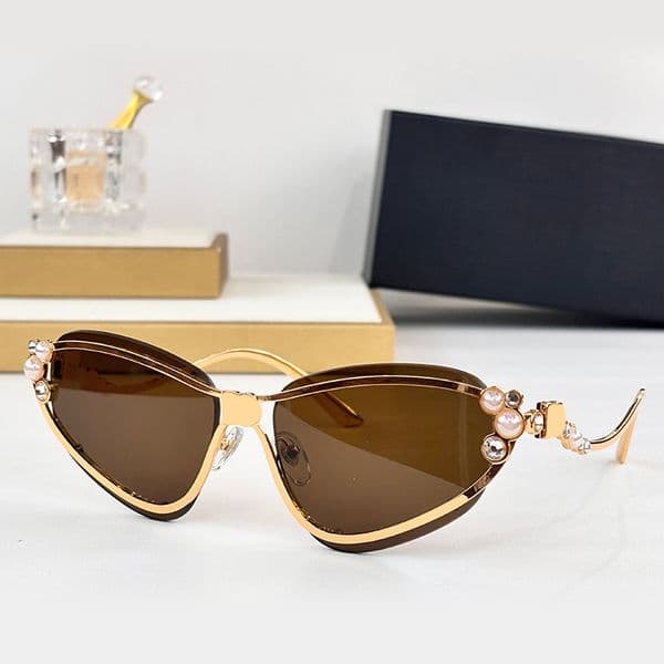 12A Designer Sunglasses For Women Metal With Jewels Cat Eye Eyewear 2322 Womens Luxury Outdoor Goggles Glasses Box