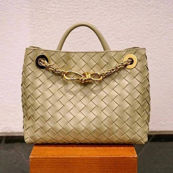 10A Retro Mirror Quality Designer Bag Large Andiamo Womens Genuine Leather Weaving Handle Handbag Sheepskin Chain Decorative Belt Box