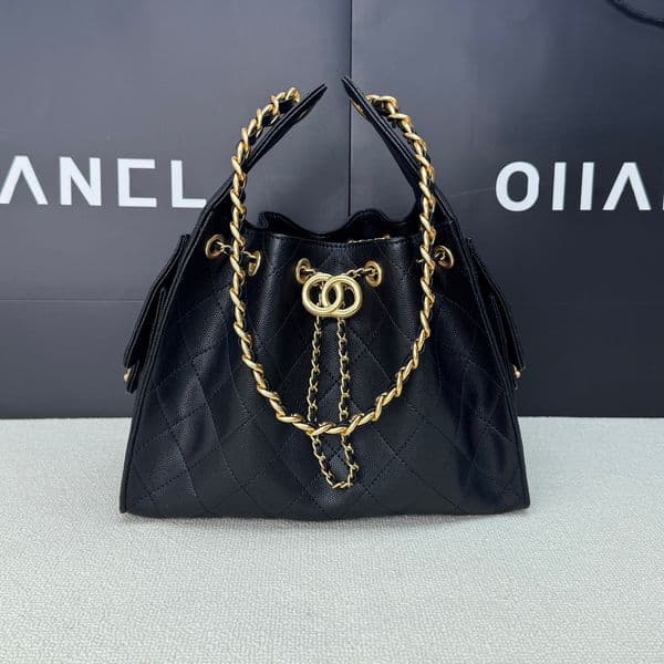 26C Designer bag Spring Resort Collection Tortoiseshell Handle Leather Small, Round Small Bag, So Cute, Retro Tortoiseshell Handle Evening Party Women Chic Bag