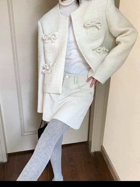 Elegant white Tweed Jacket Women Chic Solid Round Neck Longsleeved Single Breasted Jackets Lady Daily Commute Office Outerwears 251223