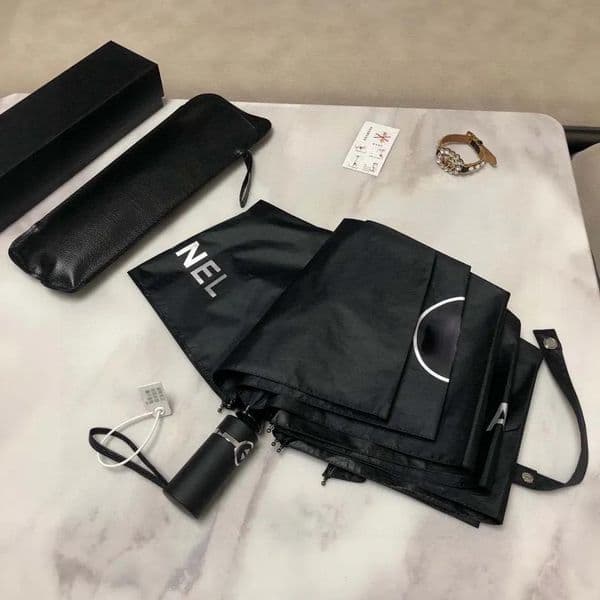 20 Styles Fashion Umbrella Designer Travel Rain Sun Umbrellas Windproof Travel Camellias Umbrella Classic Triple Fold Luxury Automatic Sunshade Open And Close
