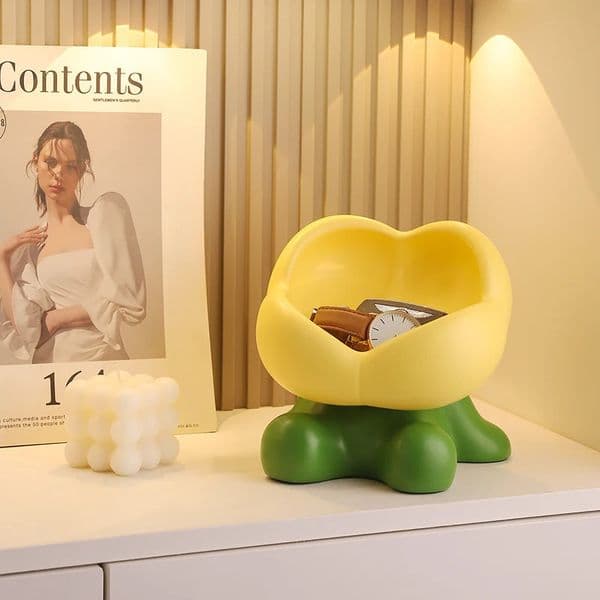 Creative and Cute Tulip Key Storage Foyer Decoration Living Room Desktop Home Decor Housewarming Gift 251226BJ