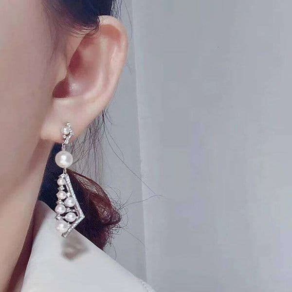 Huitan Statement Geometric Imitation Pearl Dangle Earrings for Women Silver Color Temperament Elegant Female Accessories Jewelry