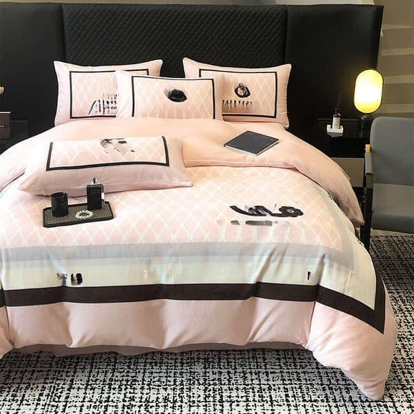 Winter Digital Print Milk Velvet Four-Piece Set Luxury Style Duvet Cover Bed Sheet High Grammage Skin-Friendly Warm Double-Sided Thickened B2 Y260525