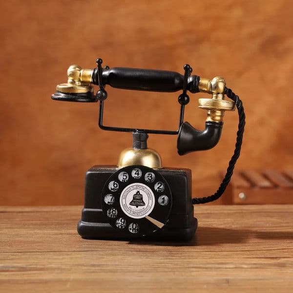 American Retro Nostalgic Vintage Telephone Ornament Creative Home Living Room Wine Cabinet Bar Decor Desk Accessories 251223