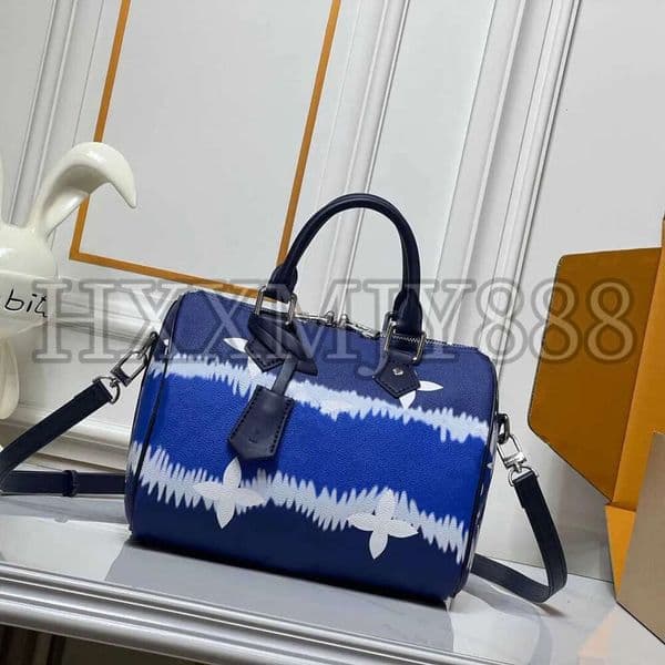 Designers Womens Luxurys Designers New Dyed-Printing Series Pillow Leather Totes Bags Paintings Handbag Shouder Crossbody Bag Purse Card Holder Pouch 25Cm