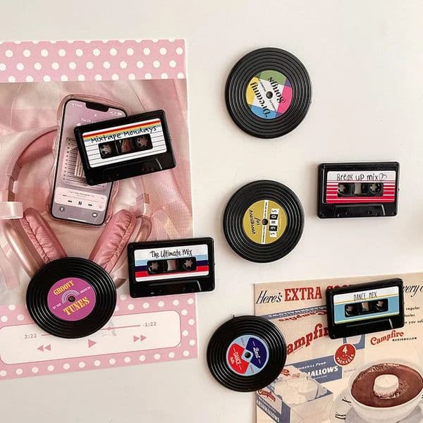 4-6pcs Personalized and Fun Cassette Record Disc Tape Music Note Refrigerator Magnets Creative Fridge Po Message Magnet 251225