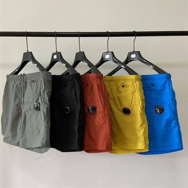 Designer Mens Shorts Summer Outdoor Sports Casual Swimwear Shorts Mens Fashion Loose Fit Breathable Quick Drying Beach Pants L260515