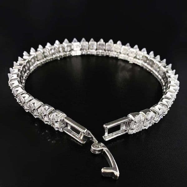 2024 new fashion princess bracelet bangle for women anniversary gift jewelry wholesale s8256