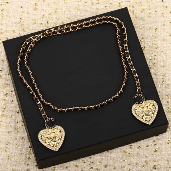 2026 Luxury quality long chain pendant necklace with diamond and black genuine leather in 18k gold plated have stamp PS6261B