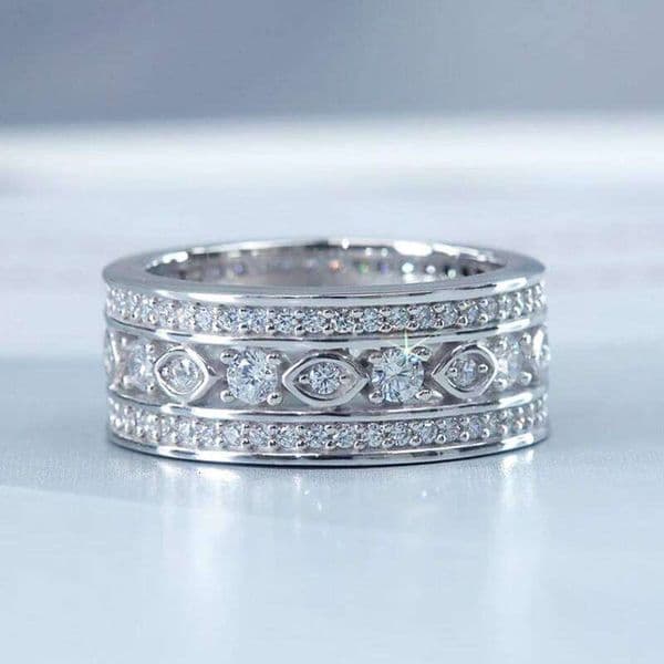 Huitan Hot Fashion Wedding for Women Modern Design Sparkling Cubic Zircon Crystal Rings Luxury Silver Color Female Jewelry