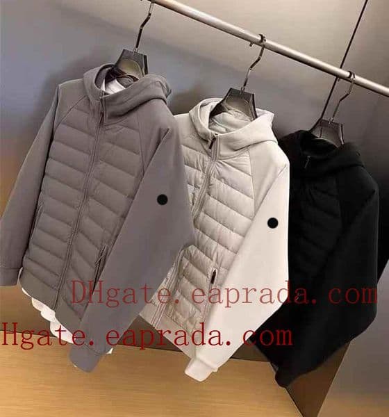 Designer Mens Jackets Hoody Coat Male Jacket QR Code Cotton Arm Black Badge Casual Thich Jackets For Man Zippers Full-Zip Hiking Windproof Sweater Outwears Coats