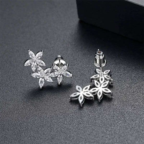 Huitan Aesthetic Flower Earrings for Women Paved Dazzling Cubic Zirconia Exquisite Ear Piercing Stud Accessories Fashion Jewelry