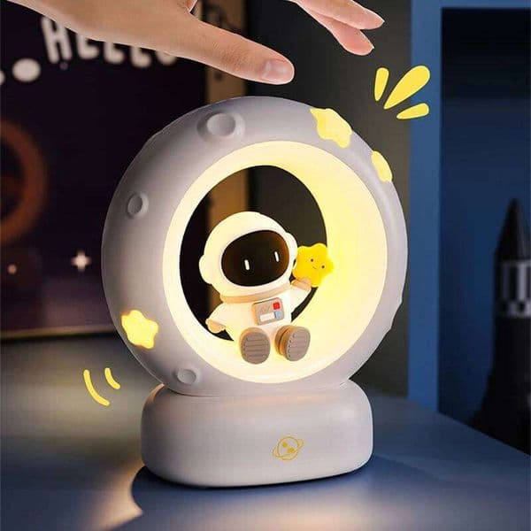 LED Light Panda Astronaut Bedside Sleeping Night Lights USB charging Silicone Children Gife Eye Protection Lamp Lighting 25L1231
