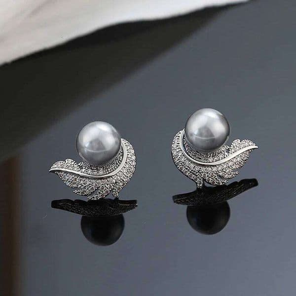 Huitan Micro Pave Cz Earrings with Feather Shape Female Aesthetic Luxury Jewelry Chic Simulated Pearl Accessories for Engagement