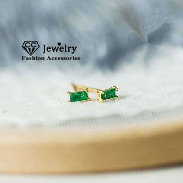 CC Stud Earrings for Women Green Created Emerald Stone Vintage Jewelry Party Accessories Fashion Fine Earring CCE794