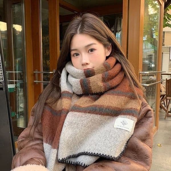 New No. 666 Japanese Retro Gentle Color-block Striped Scarf for Women Winter Brushed Cashmere Warm Scarf Couple Shawl