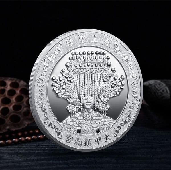 Arts and Crafts Commemorative coin for the New Year of the Rabbit in the Guimao Year