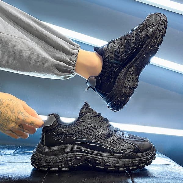 new hot Free shipping designer sneaker breathable versatile odor proof wear resistant mesh sports leisure shoes thick soled teenage dad shoes running shoes