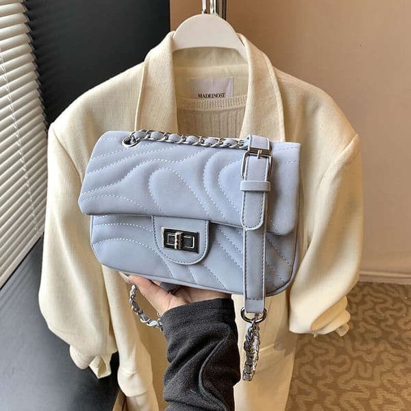 This Year's Trendy New Chanel-Style For Women 2025 New Fashion Versatile Niche Ins Style Quilted Chain Crossbody Bag