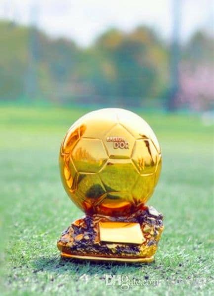 selling The Ballon d039Or gold Resin craftwork Golden Ball Award Trophy 26cm Football fan souvenir cup Decoration6125513